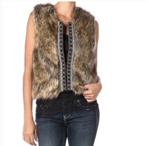 NWOT Miss Me Faux Fur Beaded Cable Knit Vest, M